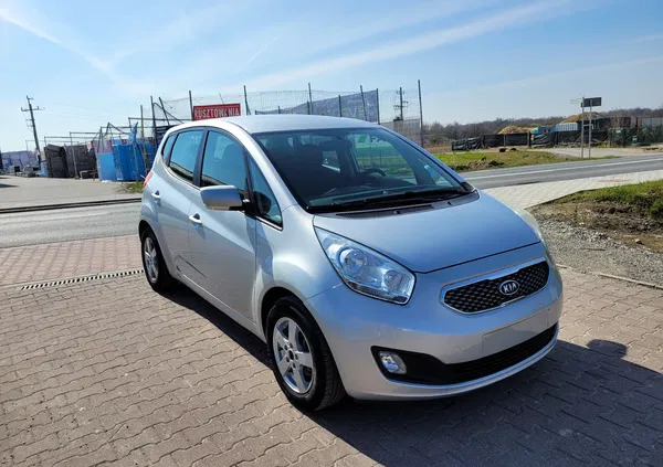 Kia Venga cena 17900 przebieg: 199000, rok produkcji 2010 z Hrubieszów